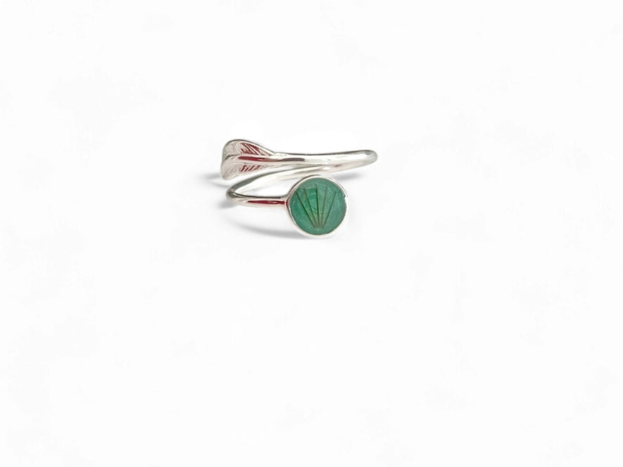Adjustable Feather Ring