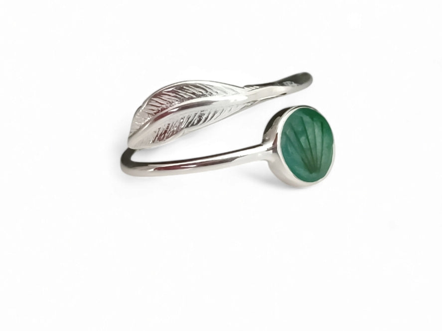 Adjustable Feather Ring