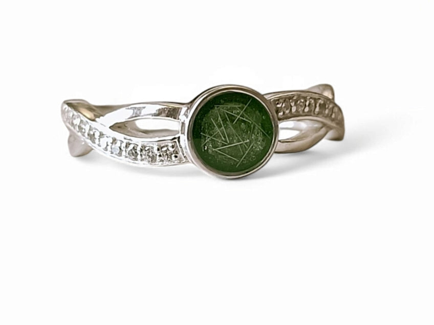 Criss Cross Round CZ Ring