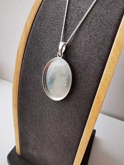 Large Oval Necklace